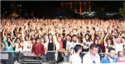 HALİL SEZAİ ÖĞRENCİLERİMİZİ COŞTURDU