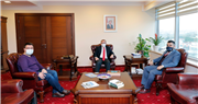 REKTÖR PROF. DR. ERHAN TABAKOĞLU ANADOLU AJANSI’NIN “YILIN FOTOĞRAFLARI” OYLAMASINA KATILDI