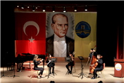 TRAKYA ÜNİVERSİTESİ DEVLET KONSERVATUVARI, ATATÜRK’Ü SEVDİĞİ ŞARKILARLA ANDI