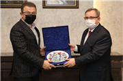 REKTÖR PROF. DR. ERHAN TABAKOĞLU VE BERABERİNDEKİ HEYET, EYÜPSULTAN BELEDİYE BAŞKANI DENİZ KÖKEN İLE GÖRÜŞTÜ