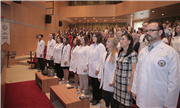 ECZACILIK FAKÜLTESİ BEYAZ ÖNLÜK TÖRENİ GERÇEKLEŞTİRİLDİ