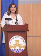 ECZACILIK FAKÜLTESİ BEYAZ ÖNLÜK TÖRENİ GERÇEKLEŞTİRİLDİ