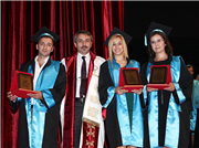 EDEBİYAT FAKÜLTESİ MEZUNİYET TÖRENİ GERÇEKLEŞTİ