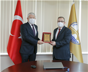 TRAKYA ÜNİVERSİTESİ HASTANESİ UZUV YARALANMASI VE ORGAN KOPMA TEDAVİSİNDE ÖNCÜ OLACAK