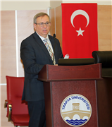TRAKYA ÜNİVERSİTESİNDE PANDEMİ ÖNCESİ VE SONRASI DEZAVANTAJLI BÖLGEDEKİ ÇOCUKLARIN EĞİTİM SORUNLARI KONUŞULDU