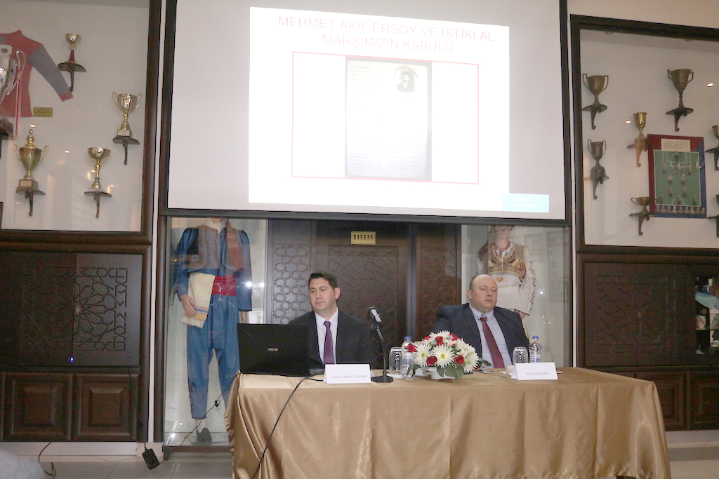 DOÇ. DR. BÜLENT YILDIRIM, “YÜREKLERDEKİ AKİF KONFERANSI”NA KONUŞMACI OLARAK KATILDI