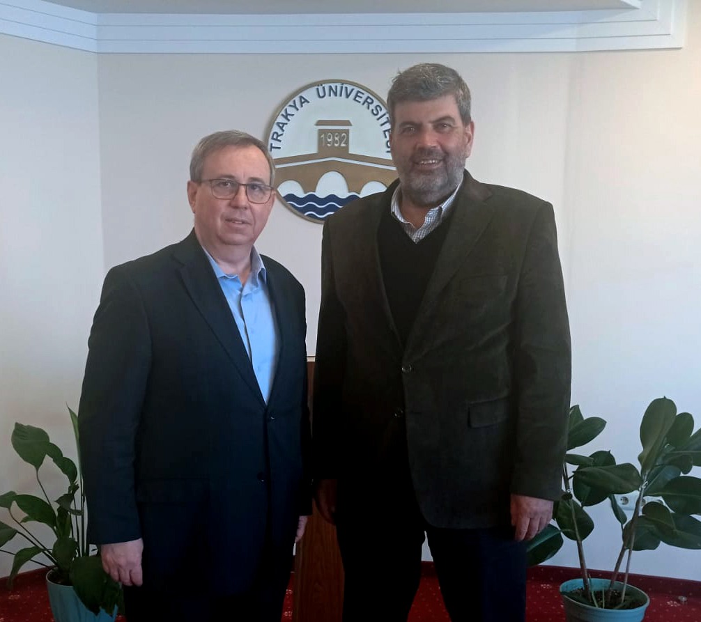 PROF. DR. CEM UZUN EMEKLİLİĞE UĞURLANDI