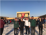 TRAKYA ÜNİVERSİTESİ ÖĞRENCİLERİ 10 KASIM TÖRENLERİ İÇİN ANITKABİR’DEYDİ…
