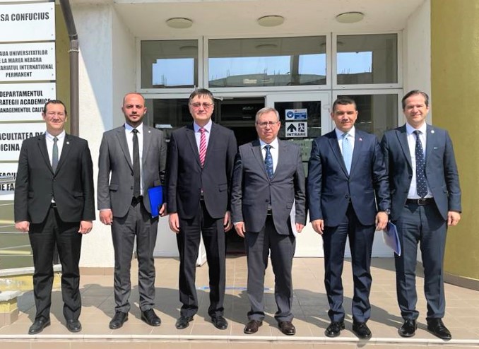 KARADENİZ ÜNİVERSİTELER BİRLİĞİ TRAKYA ÜNİVERSİTESİ HEYETİNİ AĞIRLADI