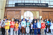 ÇOCUK VE USTA SANATÇILAR 23 NİSAN’I BİRLİKTE KUTLADI