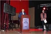 GECE YOLCULARI, KOSOVA TÜRKLERİ MİLLİ BAYRAMINDA MEZUN OLDUKLARI ÜNİVERSİTEDE SAHNE ALDI