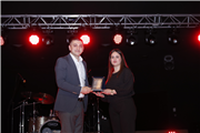 GECE YOLCULARI, KOSOVA TÜRKLERİ MİLLİ BAYRAMINDA MEZUN OLDUKLARI ÜNİVERSİTEDE SAHNE ALDI