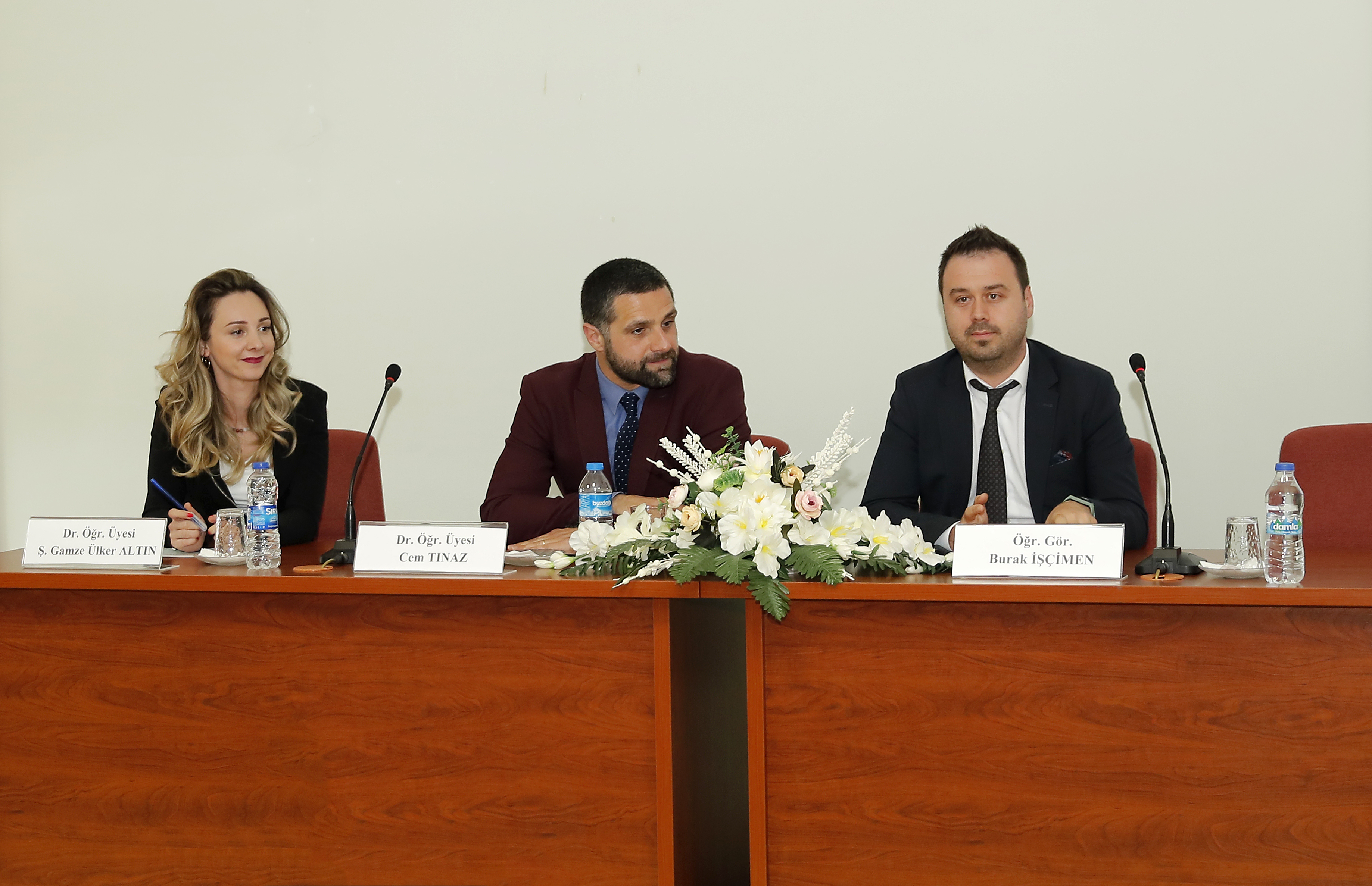 ELİT SPORDAN TOPLUM SPORUNA SPOR VE REKREASYON POLİTİKALARINDA FARKLI ODAKLAR SEMİNERİ DÜZENLENDİ