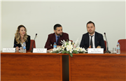 ELİT SPORDAN TOPLUM SPORUNA SPOR VE REKREASYON POLİTİKALARINDA FARKLI ODAKLAR SEMİNERİ DÜZENLENDİ