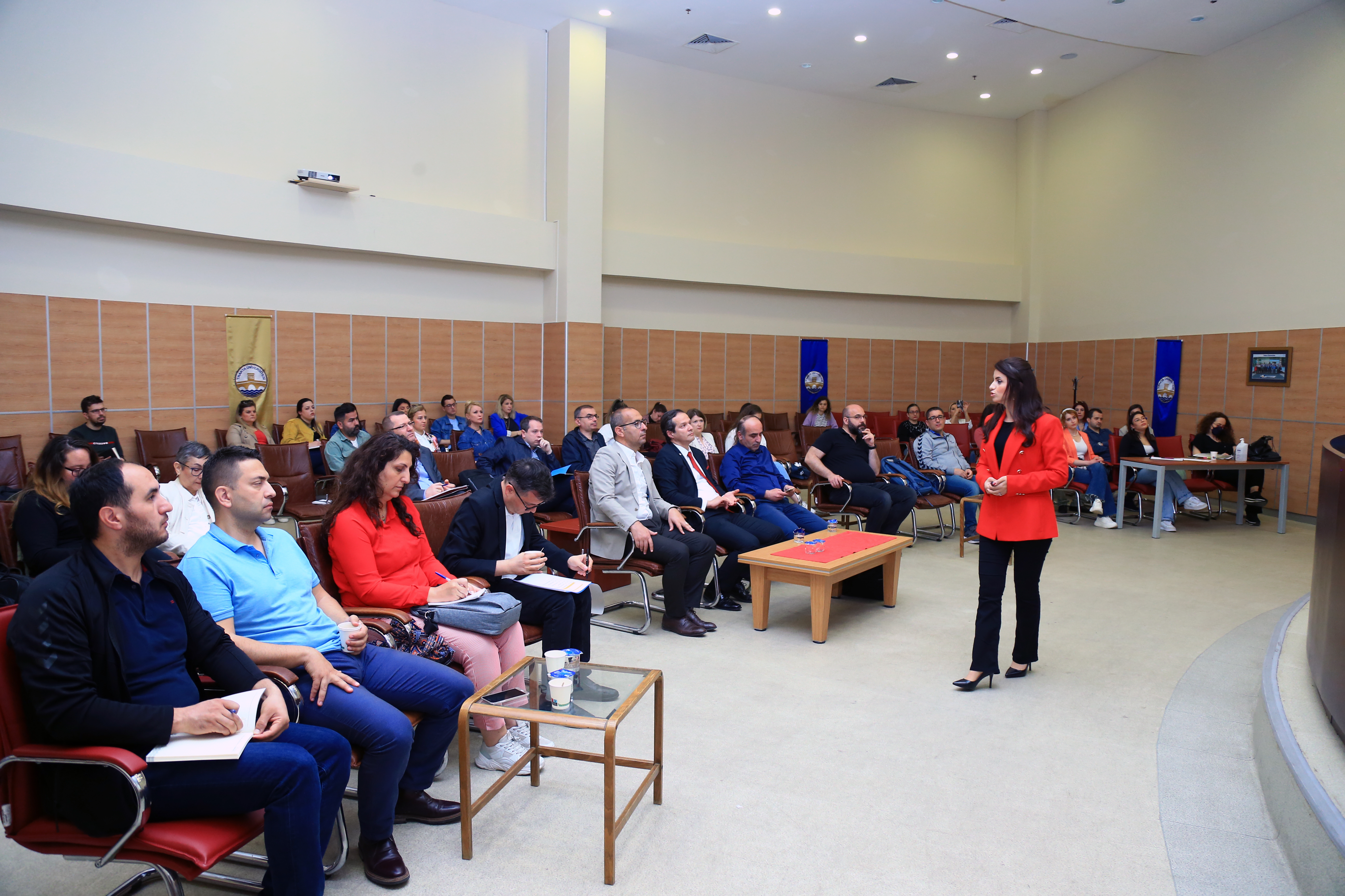 TRAKYA ÜNİVERSİTESİ’NDE PROJE YAZMA EĞİTİMİ DÜZENLENDİ