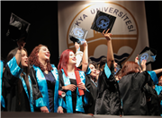 TRAKYA ÜNİVERSİTESİNDE MEZUNİYET COŞKUSU, EDİRNE SOSYAL BİLİMLER MESLEK YÜKSEKOKULU İLE BAŞLADI