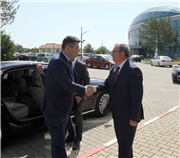 EDİRNE VALİSİ HÜSEYİN KÜRŞAT KIRBIYIK’TAN TRAKYA ÜNİVERSİTESİNE ZİYARET