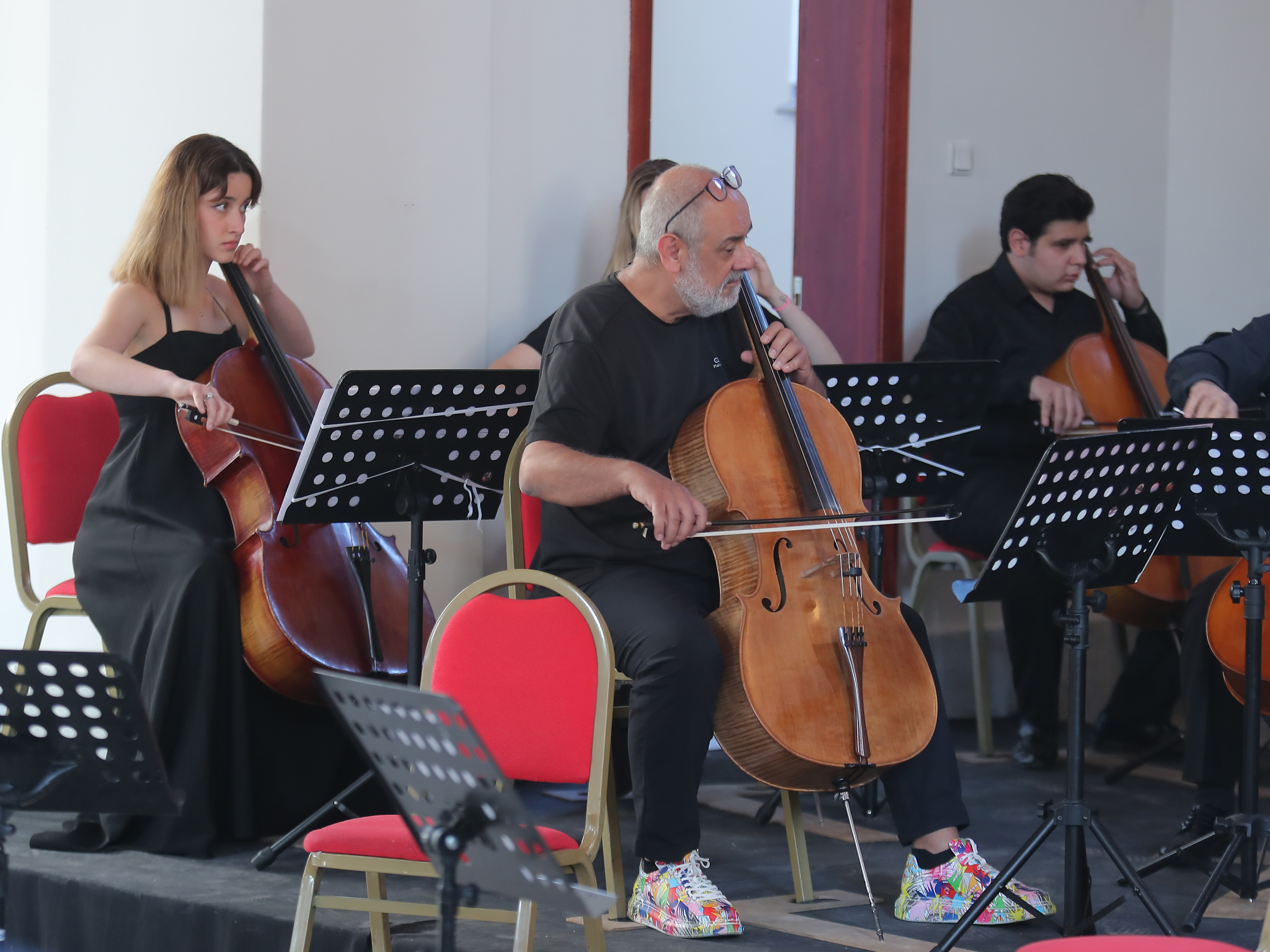 DEVLET KONSERVATUARI DÜNYACA ÜNLÜ SANATÇIYA EV SAHİPLİĞİ YAPTI