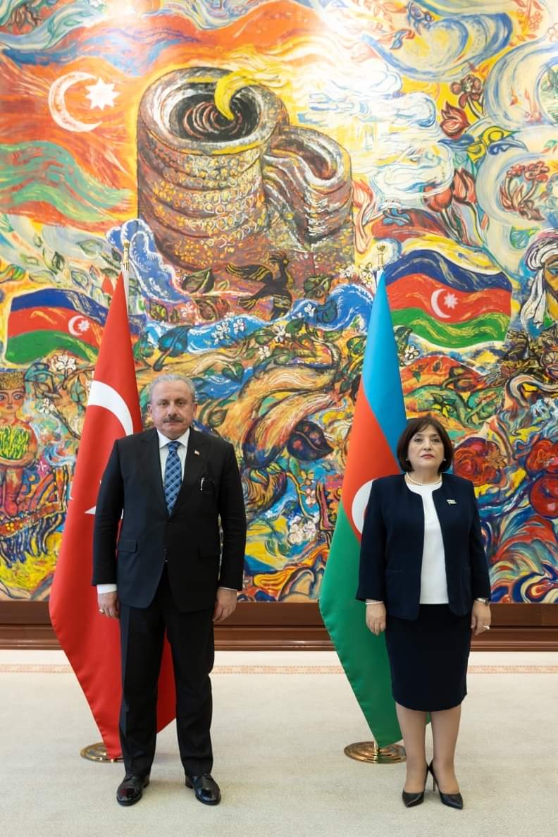 TRAKYA ÜNİVERSİTESİ, “INCSOS VII-KARABAĞ ULUSLARARASI SOSYAL BİLİMLER KONGRESİ”NE GENİŞ BİR HEYETLE KATILDI