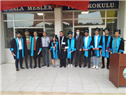 İPSALA MESLEK YÜKSEKOKULUNDA MEZUNİYET HEYECANI YAŞANDI