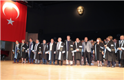 MÜHENDİSLİK FAKÜLTESİ ÖĞRENCİLERİ MEZUNİYET COŞKUSU YAŞADI