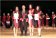 ECZACILIK FAKÜLTESİ, 5. DÖNEM MEZUNLARINI GELECEĞE UĞURLADI