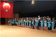 EDEBİYAT FAKÜLTESİ, MEZUNİYET TÖRENİ İLE ÖĞRENCİLERİNİ UĞURLADI