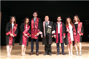 GENÇ DİŞ HEKİMLERİ GELECEĞE UĞURLANDI