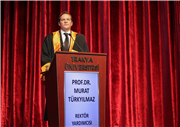 İKTİDASİ VE İDARİ BİLİMLER FAKÜLTESİ MEZUNİYET TÖRENİ COŞKUYLA GERÇEKLEŞTİ