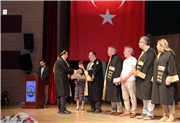 İKTİDASİ VE İDARİ BİLİMLER FAKÜLTESİ MEZUNİYET TÖRENİ COŞKUYLA GERÇEKLEŞTİ