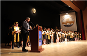 İKTİDASİ VE İDARİ BİLİMLER FAKÜLTESİ MEZUNİYET TÖRENİ COŞKUYLA GERÇEKLEŞTİ