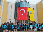 TRAKYA ÜNİVERSİTESİ, 2260 MEZUNUNU GELECEĞE UĞURLADI