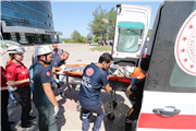 TRAKYA ÜNİVERSİTESİ REKTÖRLÜĞÜNDE AFET TATBİKATI YAPILDI