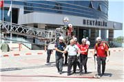TRAKYA ÜNİVERSİTESİ REKTÖRLÜĞÜNDE AFET TATBİKATI YAPILDI
