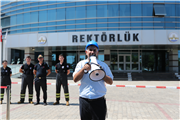 TRAKYA ÜNİVERSİTESİ REKTÖRLÜĞÜNDE AFET TATBİKATI YAPILDI