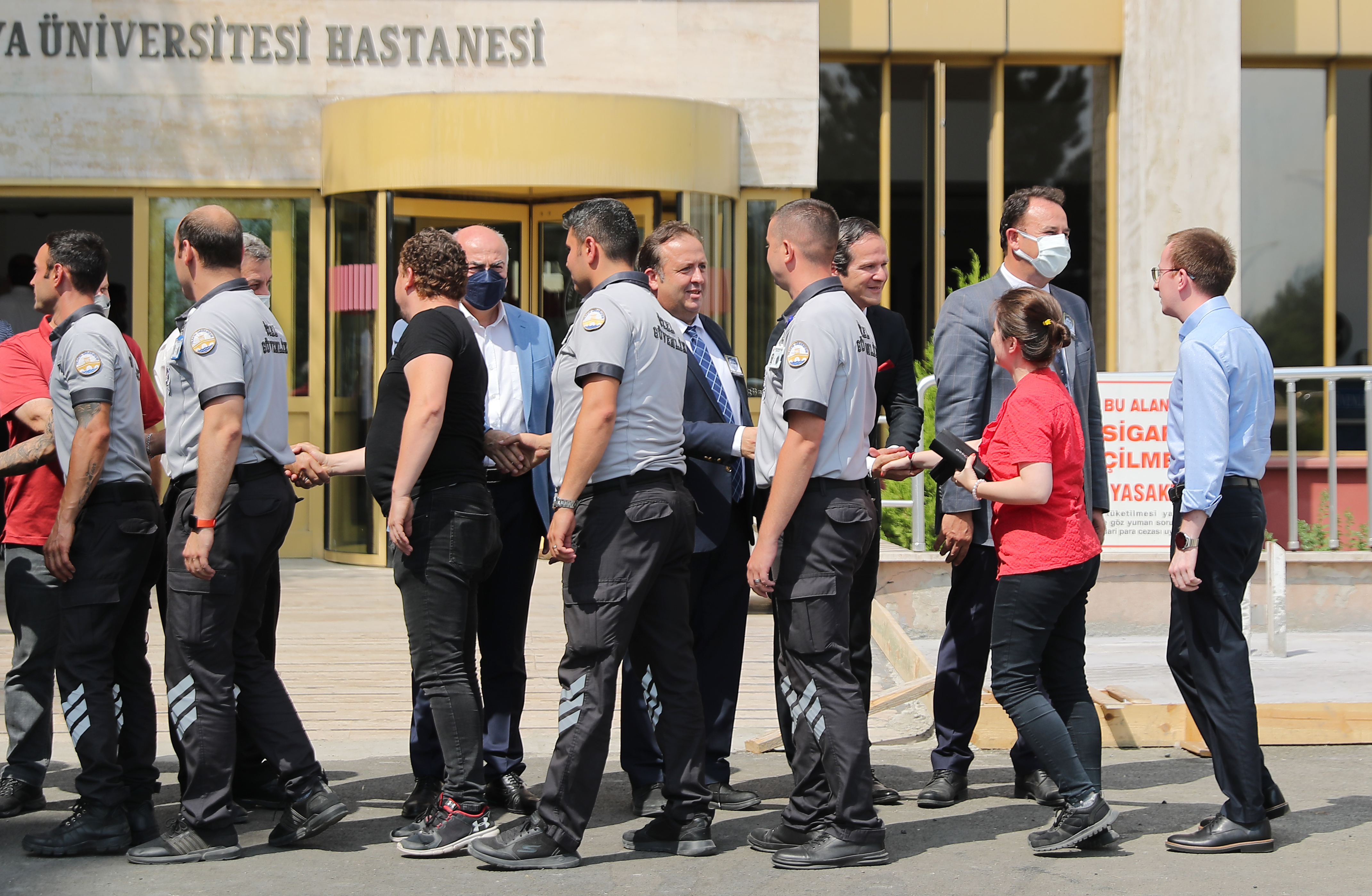 TRAKYA ÜNİVERSİTESİNDE BAYRAMLAŞMA TÖRENİ GERÇEKLEŞTİRİLDİ