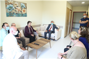 TRAKYA ÜNİVERSİTESİNİN ULUSLARARASI MEZUNU, ULUSLARARASI HASTA BİRİMİNDE ODA YENİLEDİ