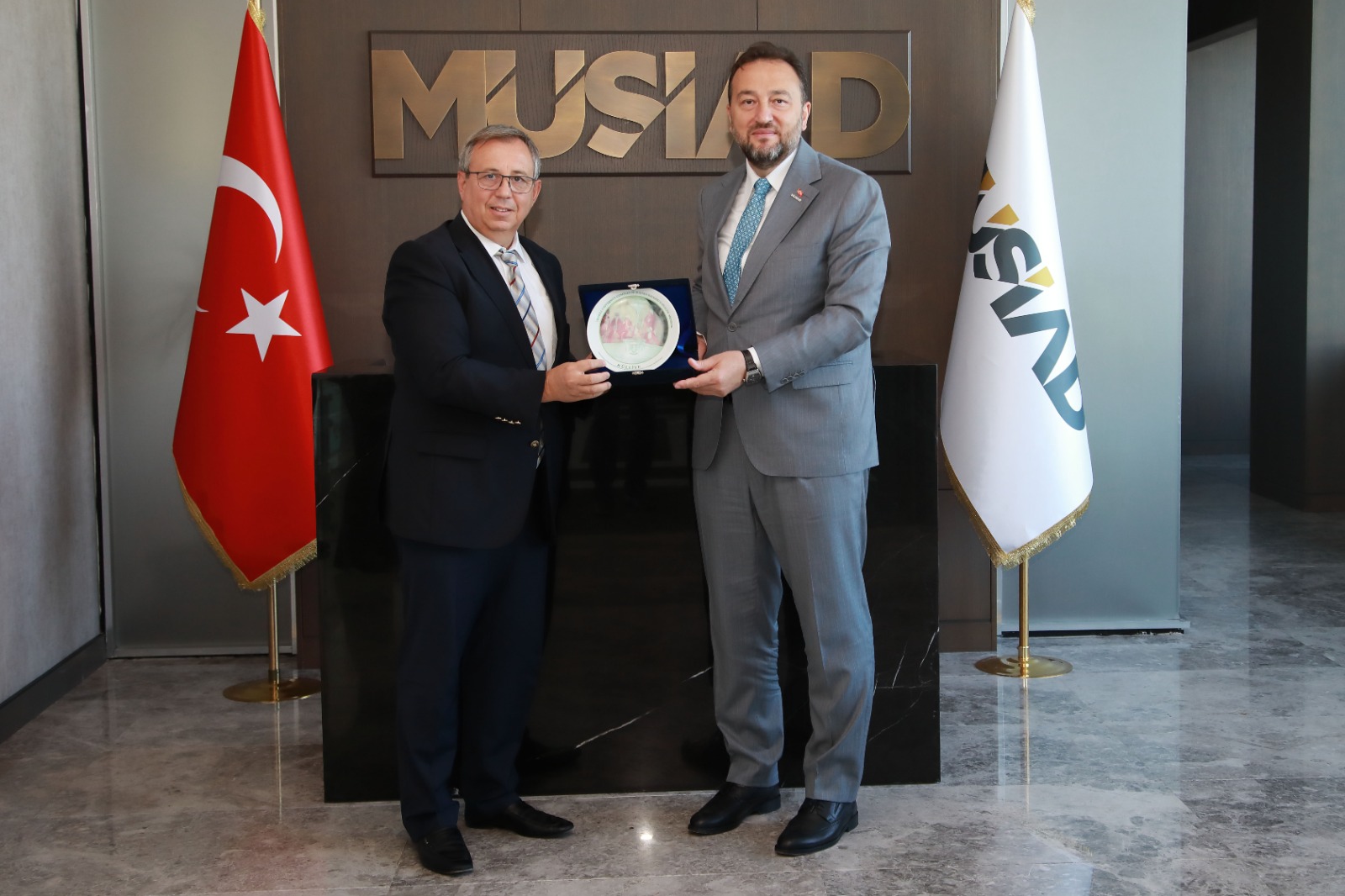 TRAKYA ÜNİVERSİTESİ REKTÖRÜ PROF. DR. ERHAN TABAKOĞLU’NDAN MÜSİAD’A ZİYARET
