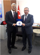 TRAKYA ÜNİVERSİTESİ REKTÖRÜ PROF. DR. ERHAN TABAKOĞLU’NDAN TÜRKİYE CUMHURİYETİ ZAGREB BÜYÜKELÇİSİ MUSTAFA BABÜR HIZLAN’A ZİYARET