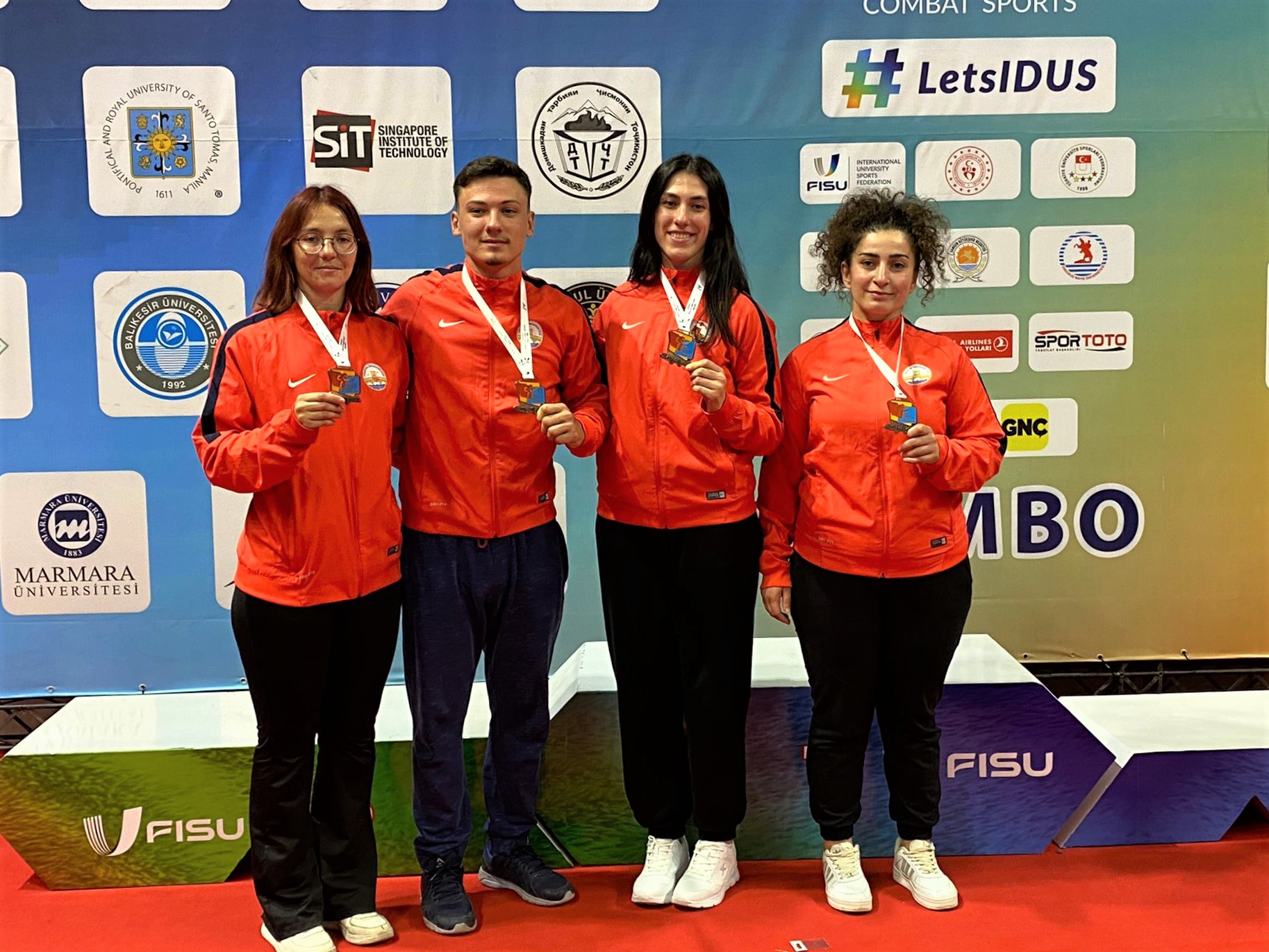 TRAKYA ÜNİVERSİTESİ ÖĞRENCİLERİNDEN, FISU DÜNYA ÜNİVERSİTELER DÖVÜŞ SPORLARINDA DÜNYA ÜÇÜNCÜLÜĞÜ