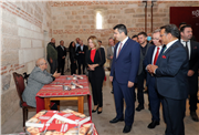 DİLLERE DESTAN RENGE DİLLERE DESTAN ŞENLİK