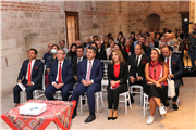 DİLLERE DESTAN RENGE DİLLERE DESTAN ŞENLİK