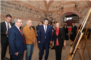 DİLLERE DESTAN RENGE DİLLERE DESTAN ŞENLİK