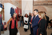 DİLLERE DESTAN RENGE DİLLERE DESTAN ŞENLİK