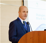 TRAKYA ÜNİVERSİTESİNİN GİRİŞİMLERİ İLE BALKAN ÜNİVERSİTELER BİRLİĞİ VE KARADENİZ ÜNİVERSİTELER BİRLİĞİNİN ORTAKLAŞA GERÇEKLEŞTİRDİĞİ “BALKANLAR VE KARADENİZ BÖLGESİNDE DİYALOG VE İŞ BİRLİĞİ KONGRESİ” YÖK BAŞKANI PROF. DR. EROL ÖZVAR’IN KATILIMI İLE BAŞLADI
