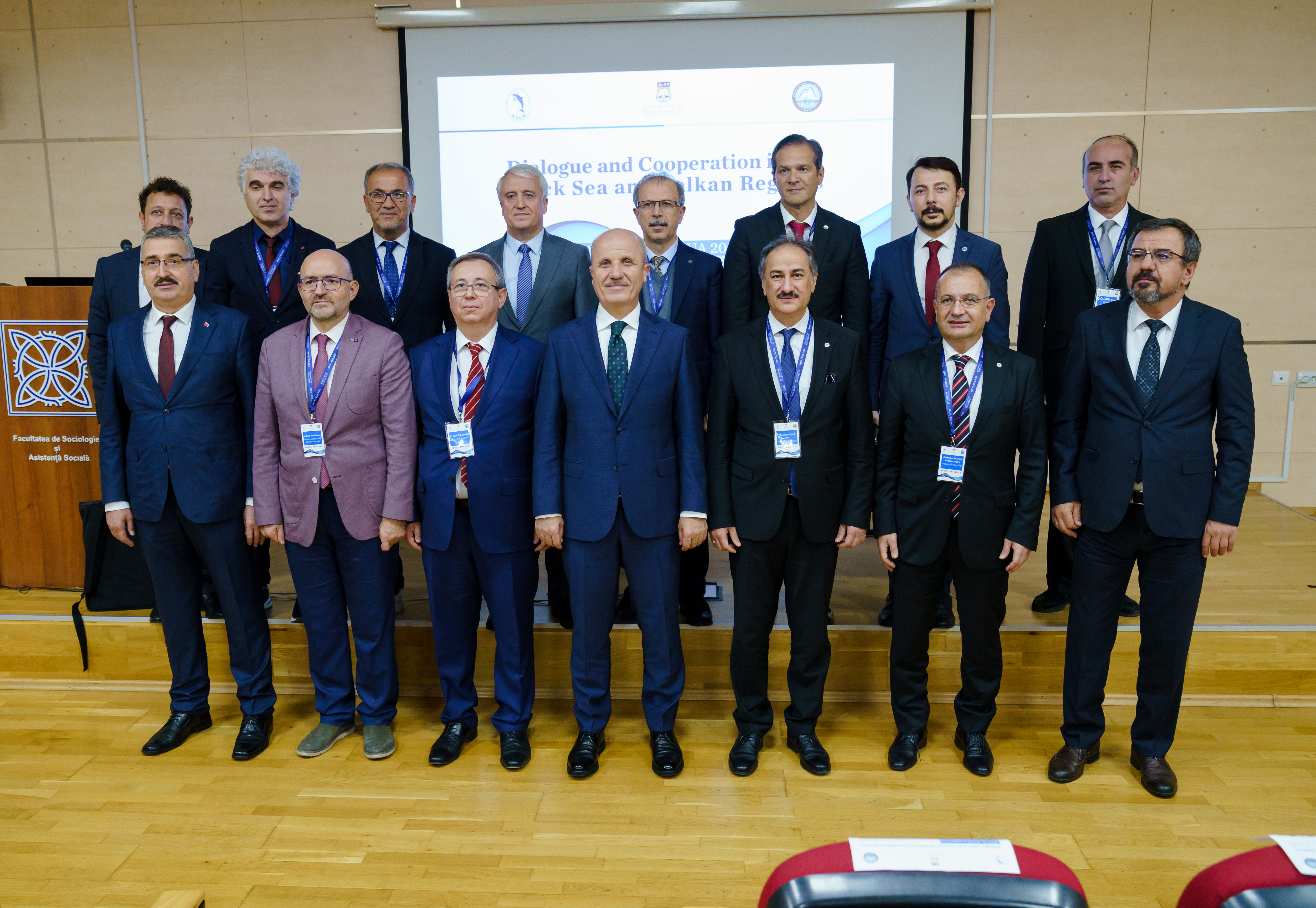 TÜRKİYE YÜKSEKÖĞRETİM KURULU BAŞKANI PROF. DR. EROL ÖZVAR VE YUNANİSTAN YÜKSEKÖĞRENİM KURUMU BAŞKANI PROF. PERİCLES MİTKAS, “ÇALKANTILI ZAMANLARDA YÜKSEKÖĞRETİMİN ROLÜ”NÜ KONUŞTU
