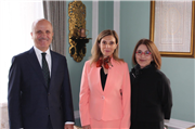 YÖK BAŞKANI PROF. DR. EROL ÖZVAR BAŞKANLIĞINDAKİ TÜRKİYE HEYETİ, TRAKYA ÜNİVERSİTESİ REKTÖRÜ PROF. DR. ERHAN TABAKOĞLU EŞLİĞİNDE BÜKREŞ TÜRK BÜYÜKELÇİLİĞİNİ ZİYARET ETTİ
