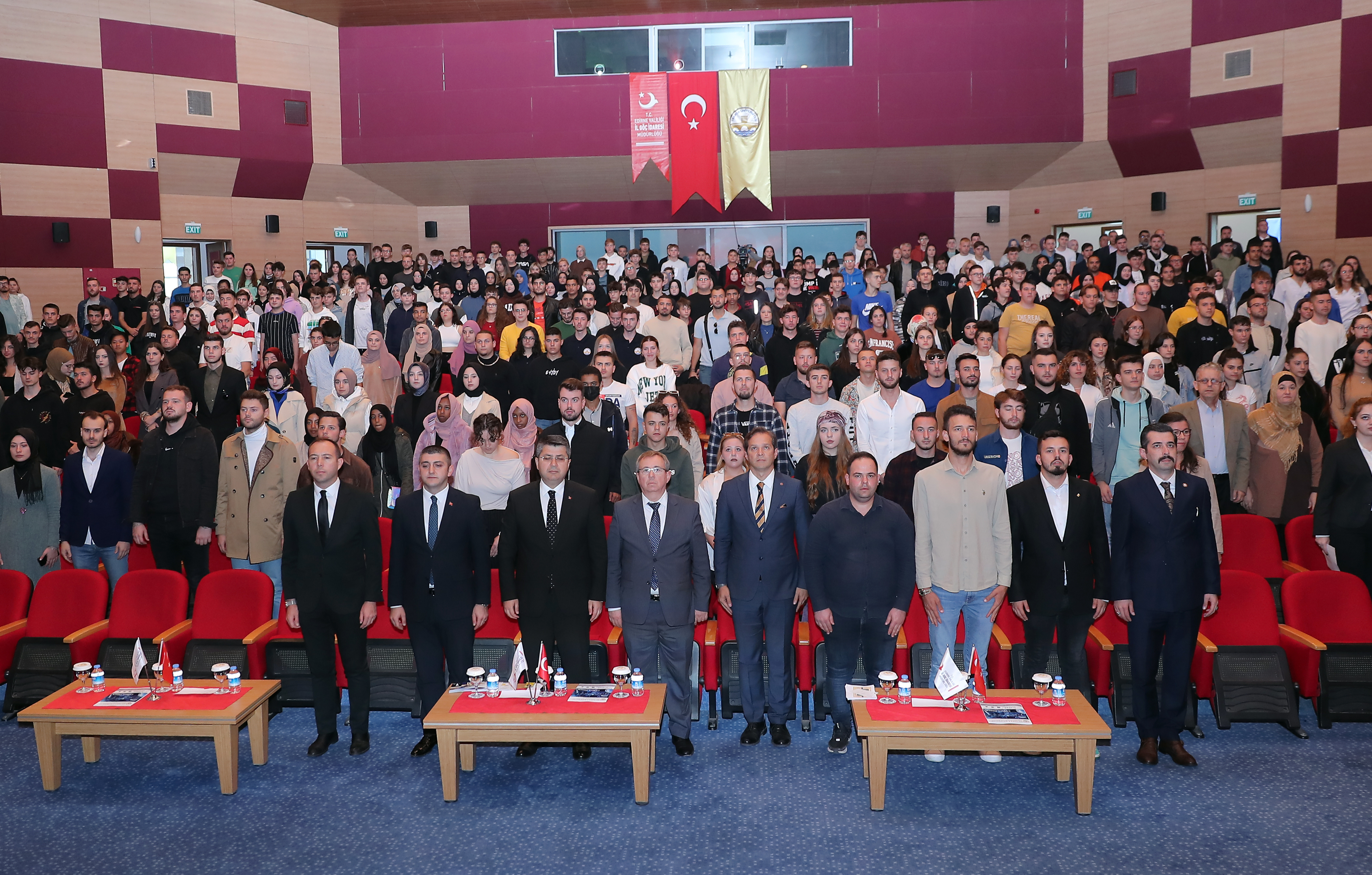 TRAKYA ÜNİVERSİTESİ 800 YENİ ULUSLARARASI ÖĞRENCİSİNE “MERHABA” DEDİ