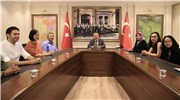 YUNUS EMRE ENSTİTÜSÜ “TÜRKÇE YAZ OKULU” ÖĞRENCİLERİNDEN VALİ GÜNAY ÖZDEMİR’E ZİYARET