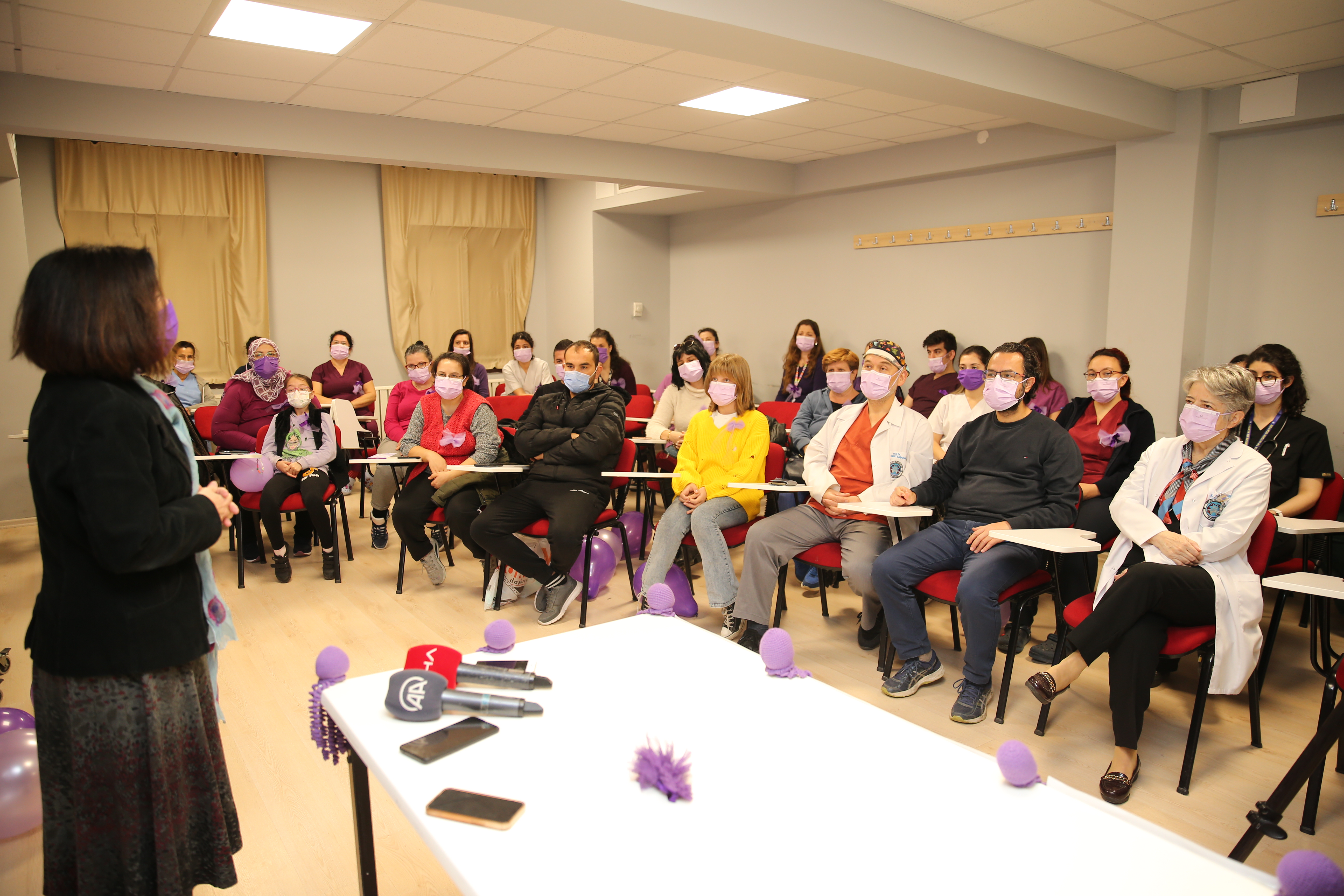 TRAKYA ÜNİVERSİTESİNDE DÜNYA PREMATÜRE GÜNÜ FARKINDALIK ETKİNLİĞİ GERÇEKLEŞTİRİLDİ